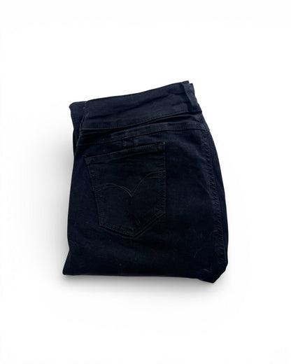 Jean Clásico Negro – Realce Premium & Bota Recta