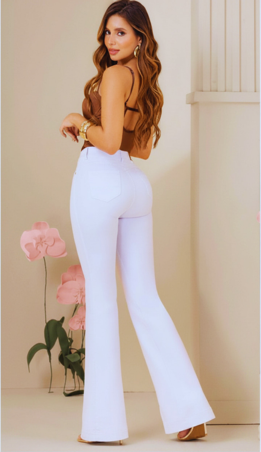 Jean Flare blanco by Carisma
